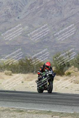 media/Dec-07-2025-CVMA (Sun) [[3e7d2de5dc]]/Race 8-Middleweight Shootout/